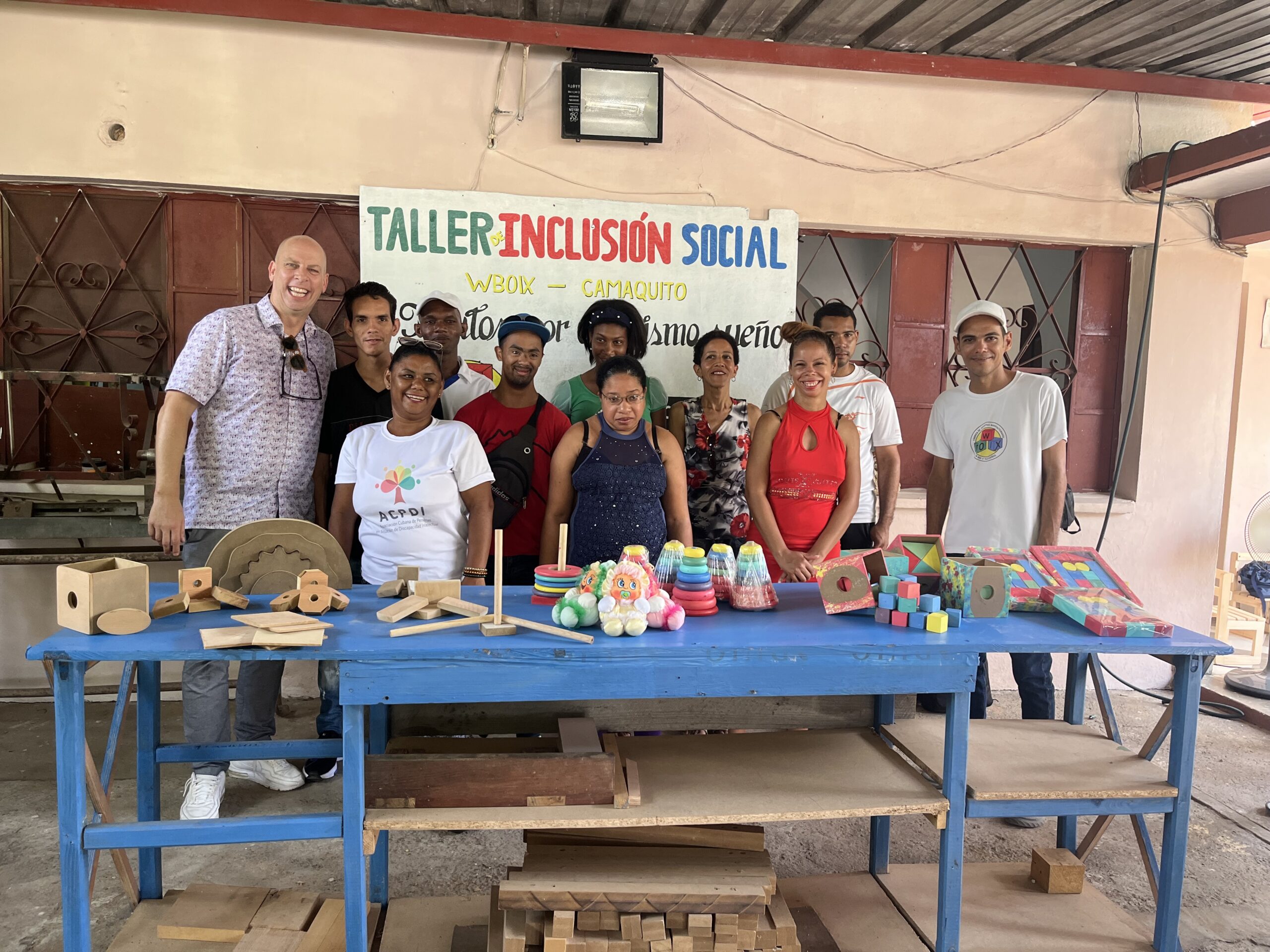 Mark Kuster ha fondato un'organizzazione umanitaria a Cuba.