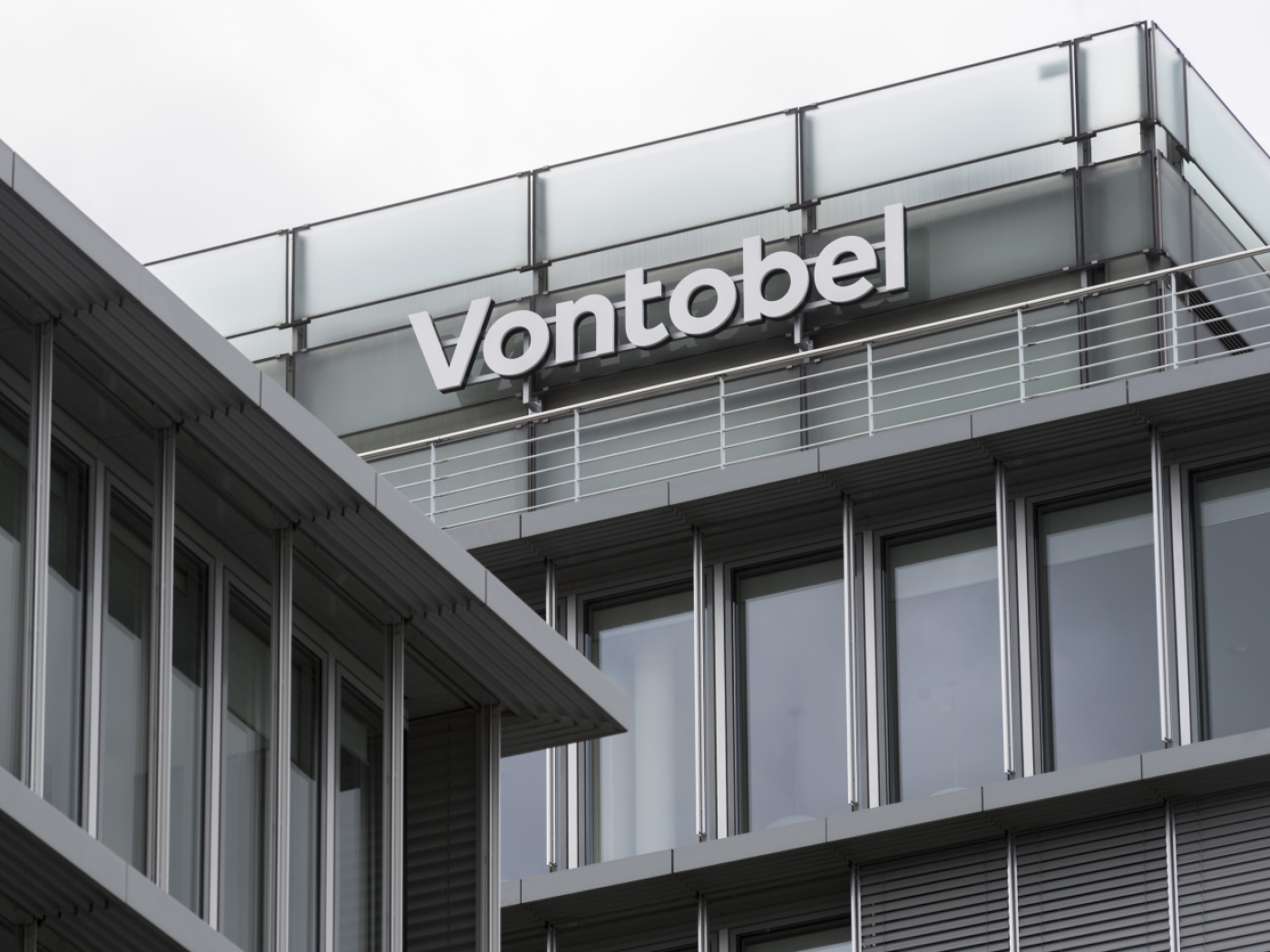 The City of Zurich regrets the departure of Bank Vontobel