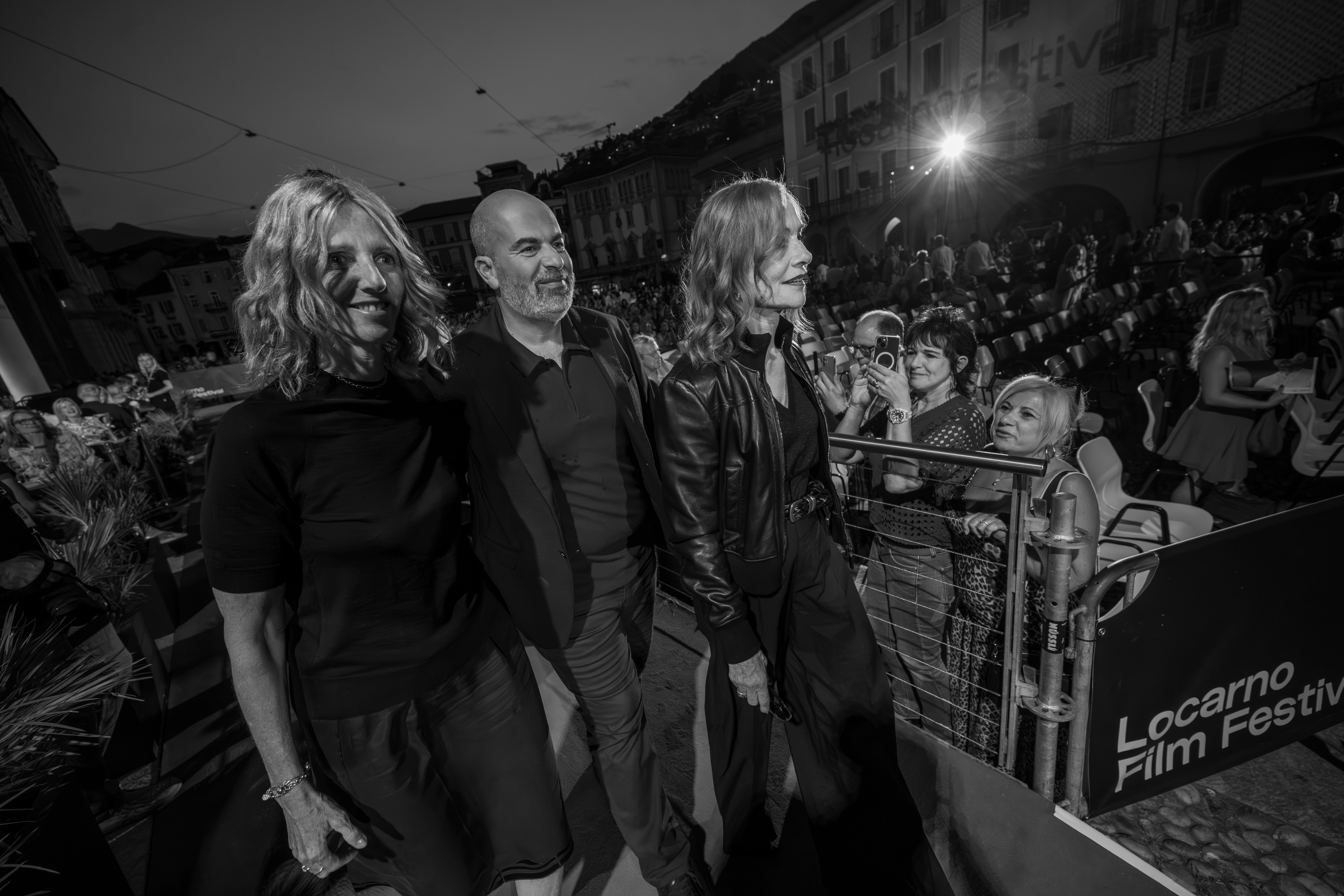 Gala à la Piazza Grande: le film a clôturé le 79e Festival du film de Locarno devant près de 8 000 spectateurs dans le plus grand cinéma en plein air du monde.
