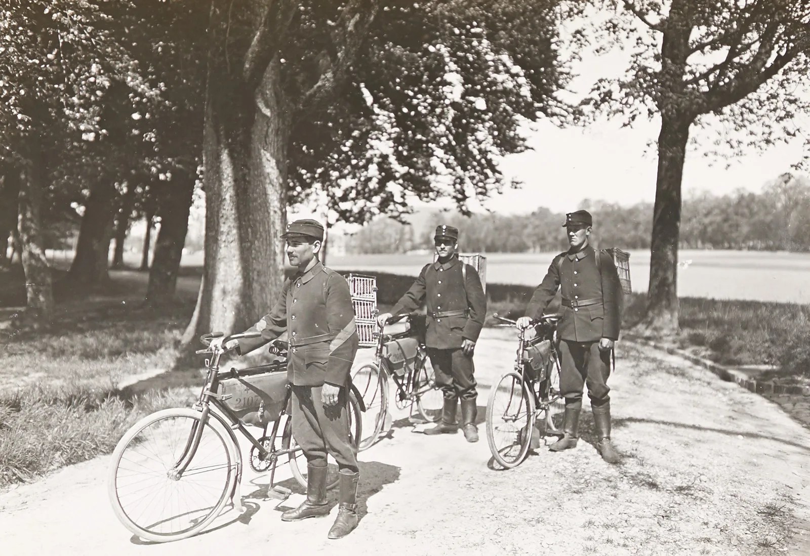 Velofahrer der Schweizer Armee während des Ersten Weltkriegs