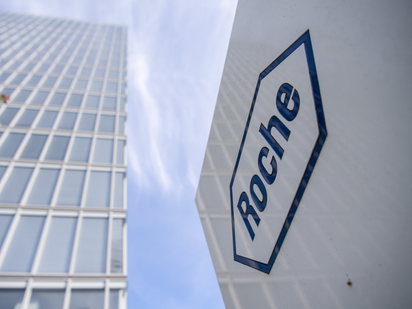 Roche: opens new research centre in Boston, "commitment to the US"