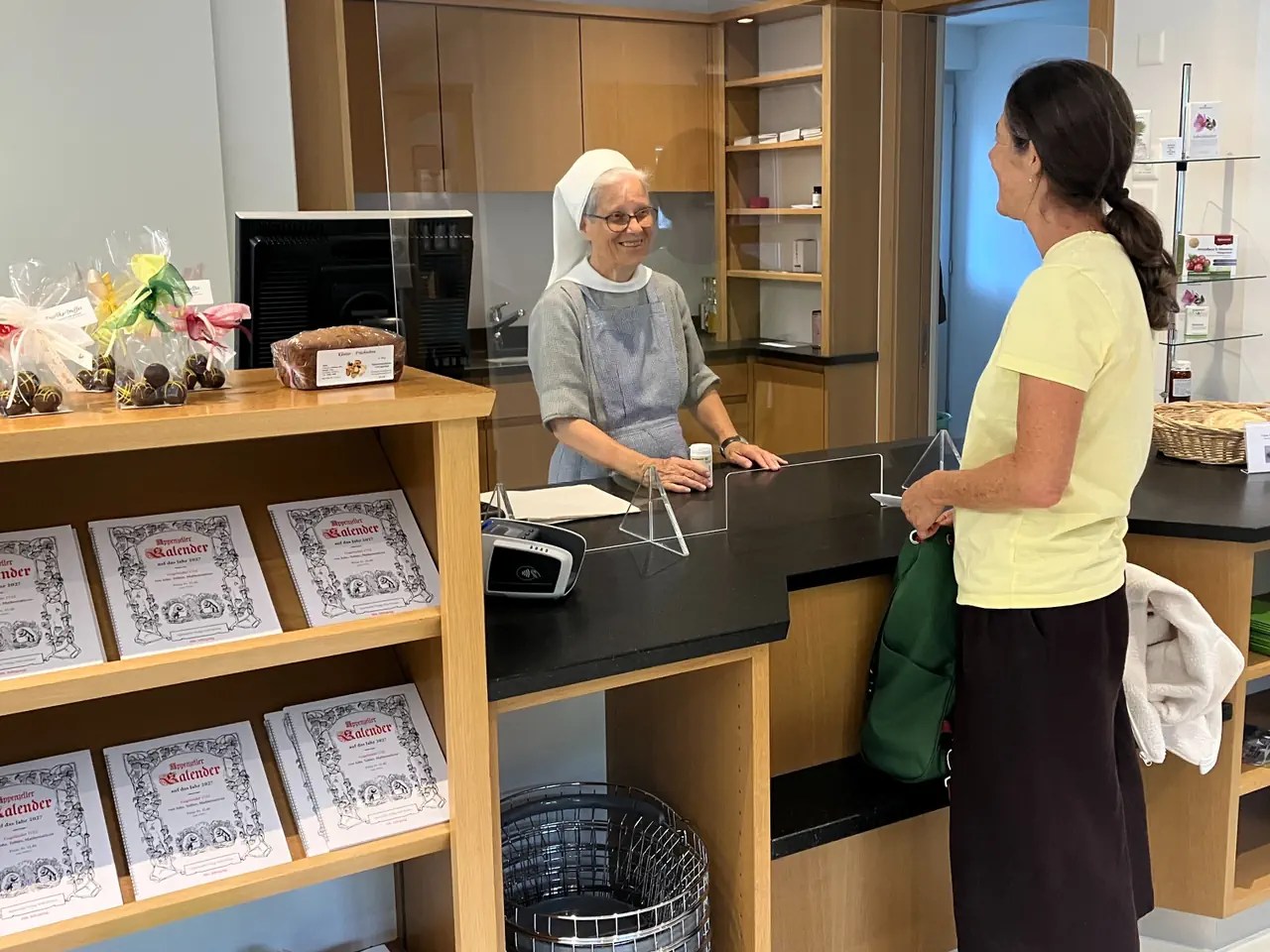 Sœur Dorothea dirige depuis plus de 40 ans la pharmacie du couvent « Leiden Christi ».