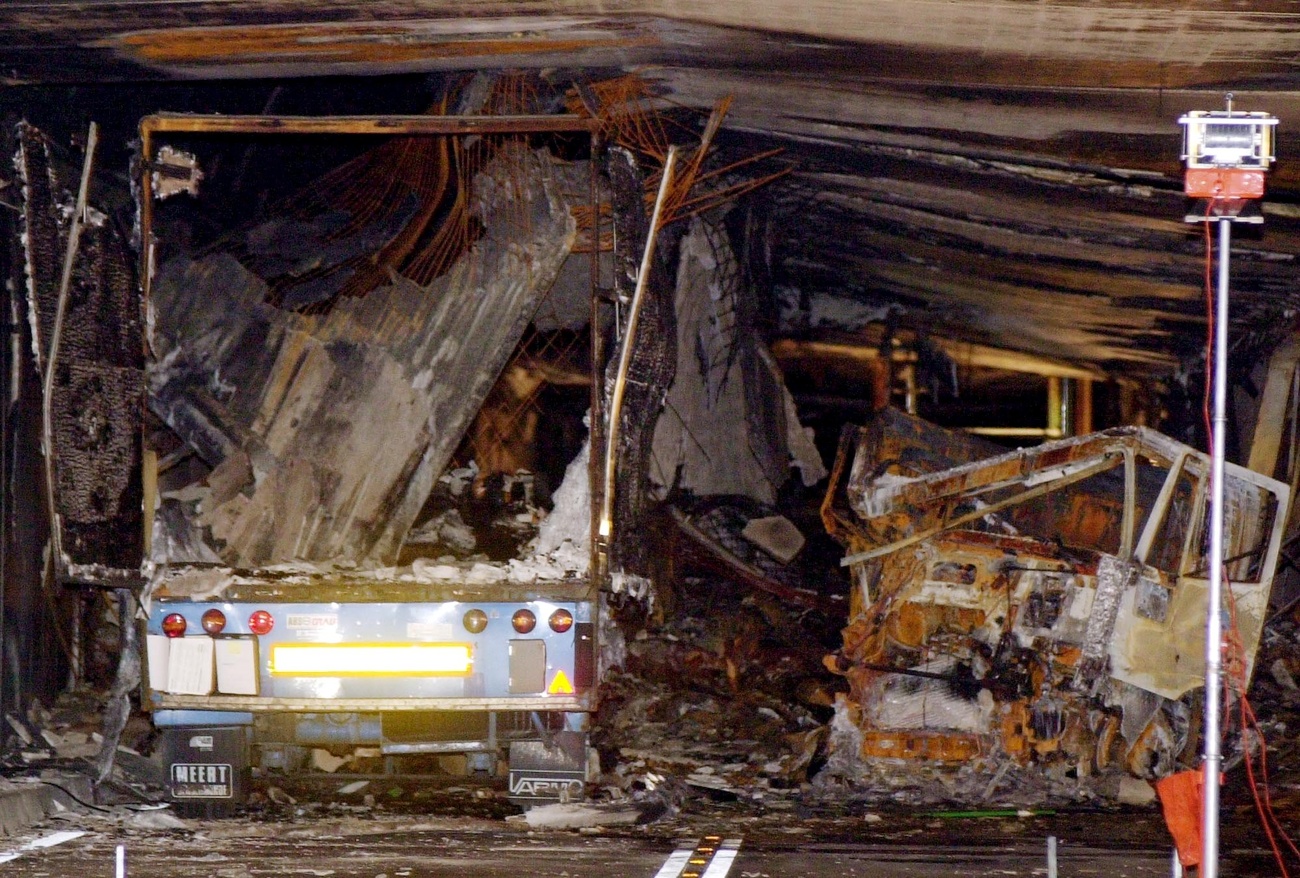 Incendio en el túnel de Gotthard