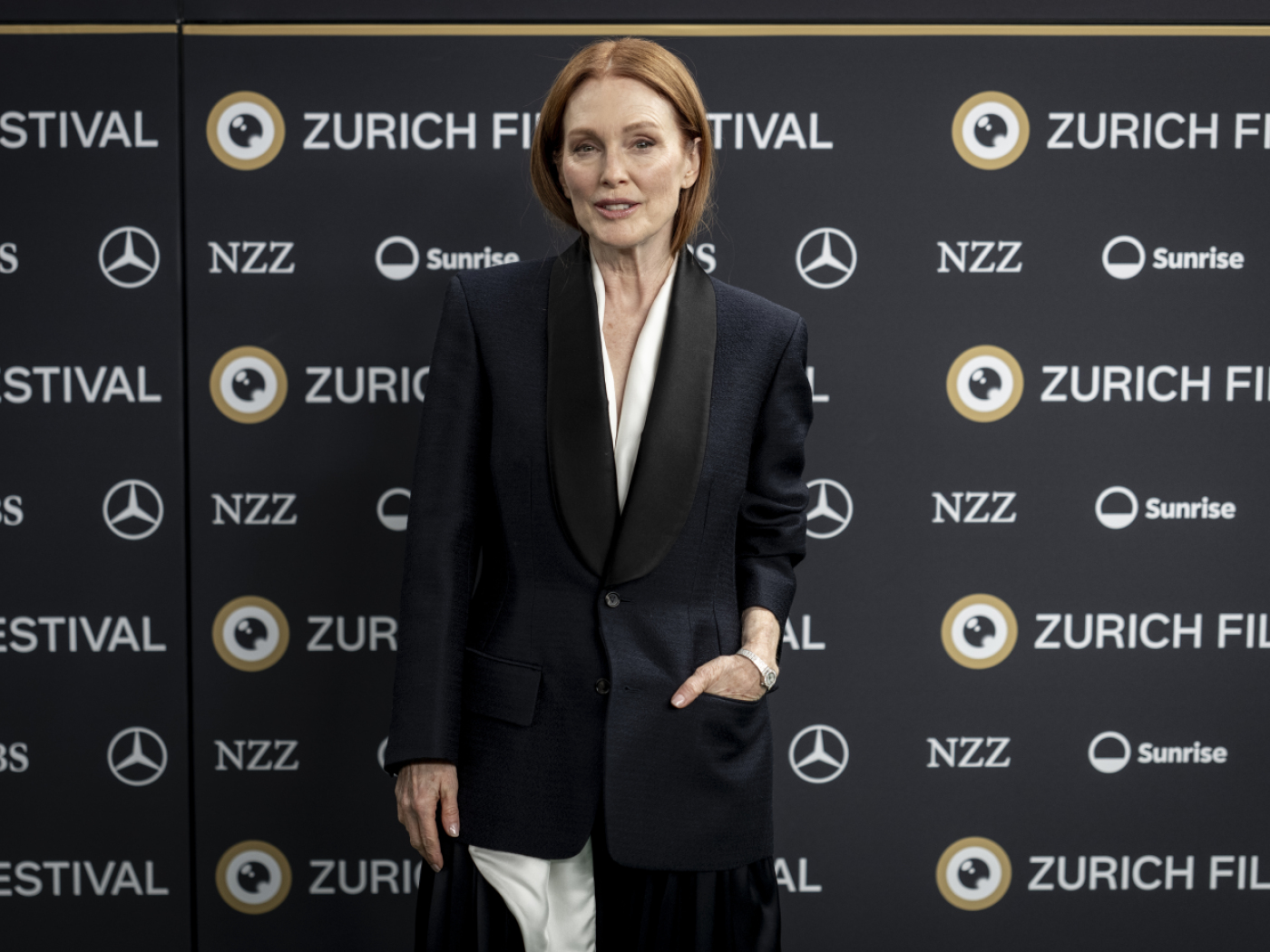US star Julianne Moore to receive an honorary award at the Zurich Film Festival