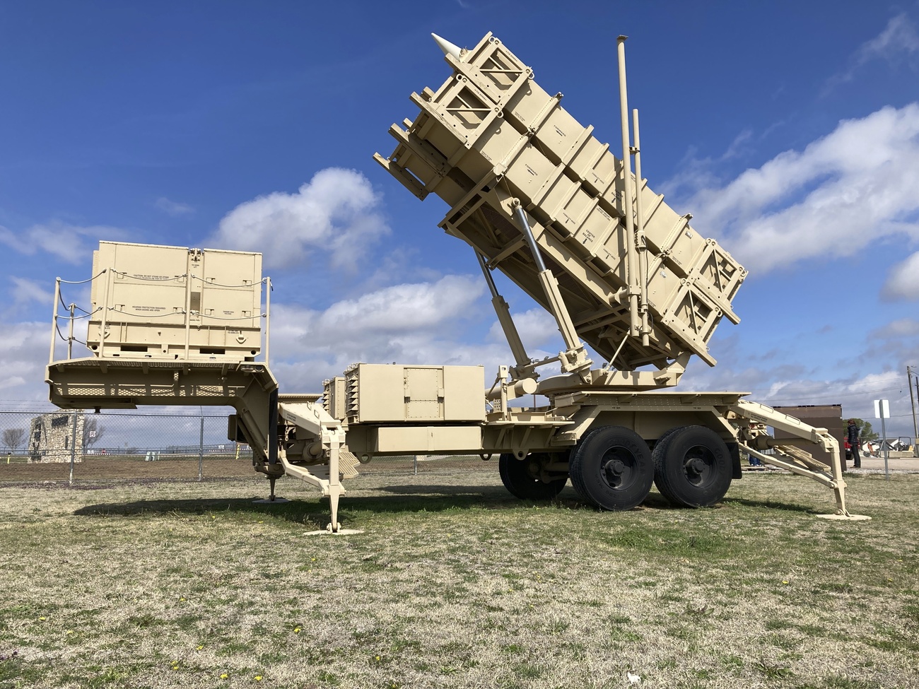 Sistema di difesa missilistico mobile terra-aria Patriot,