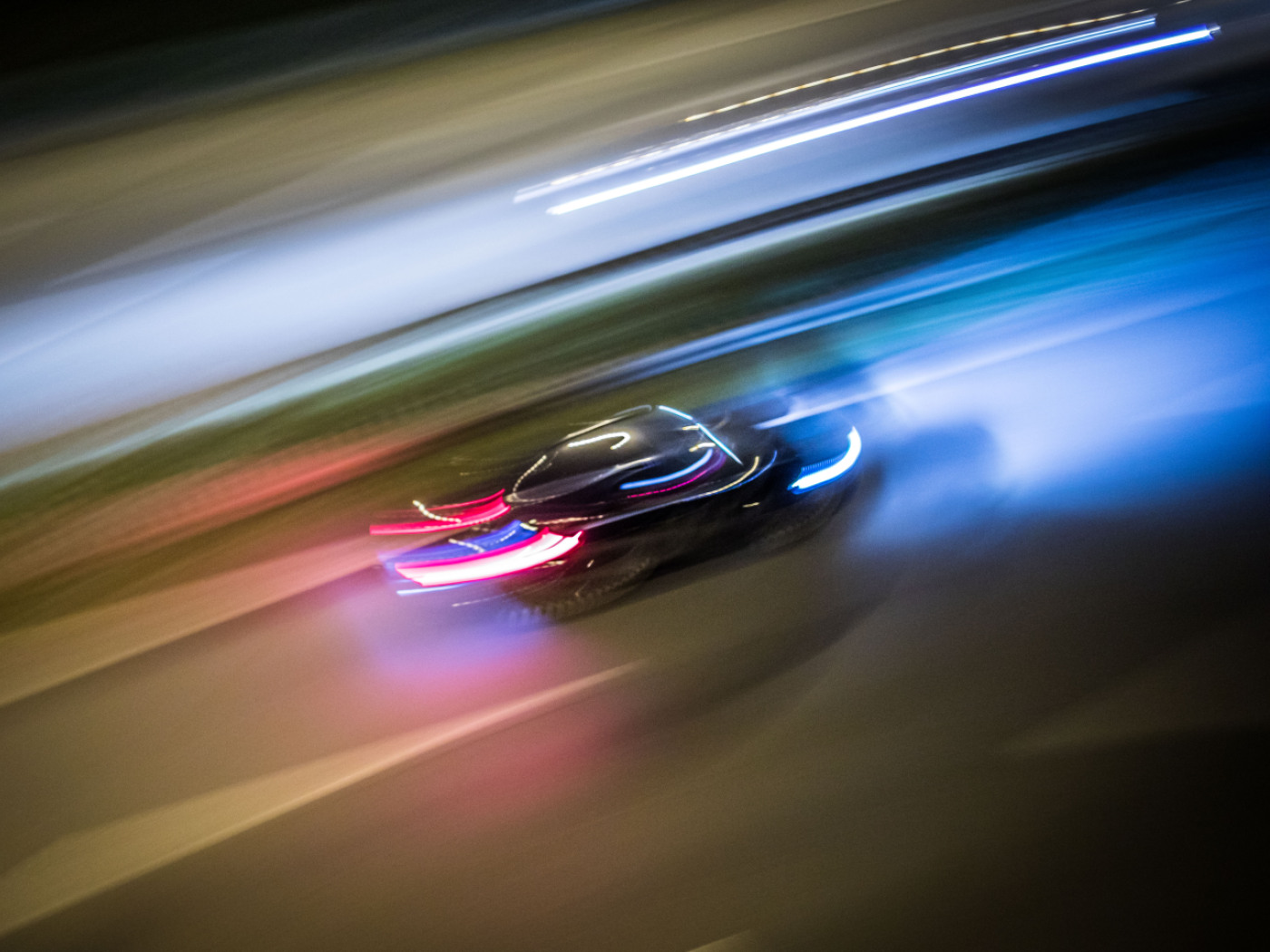 French police stop a speeder from Switzerland travelling at 312.