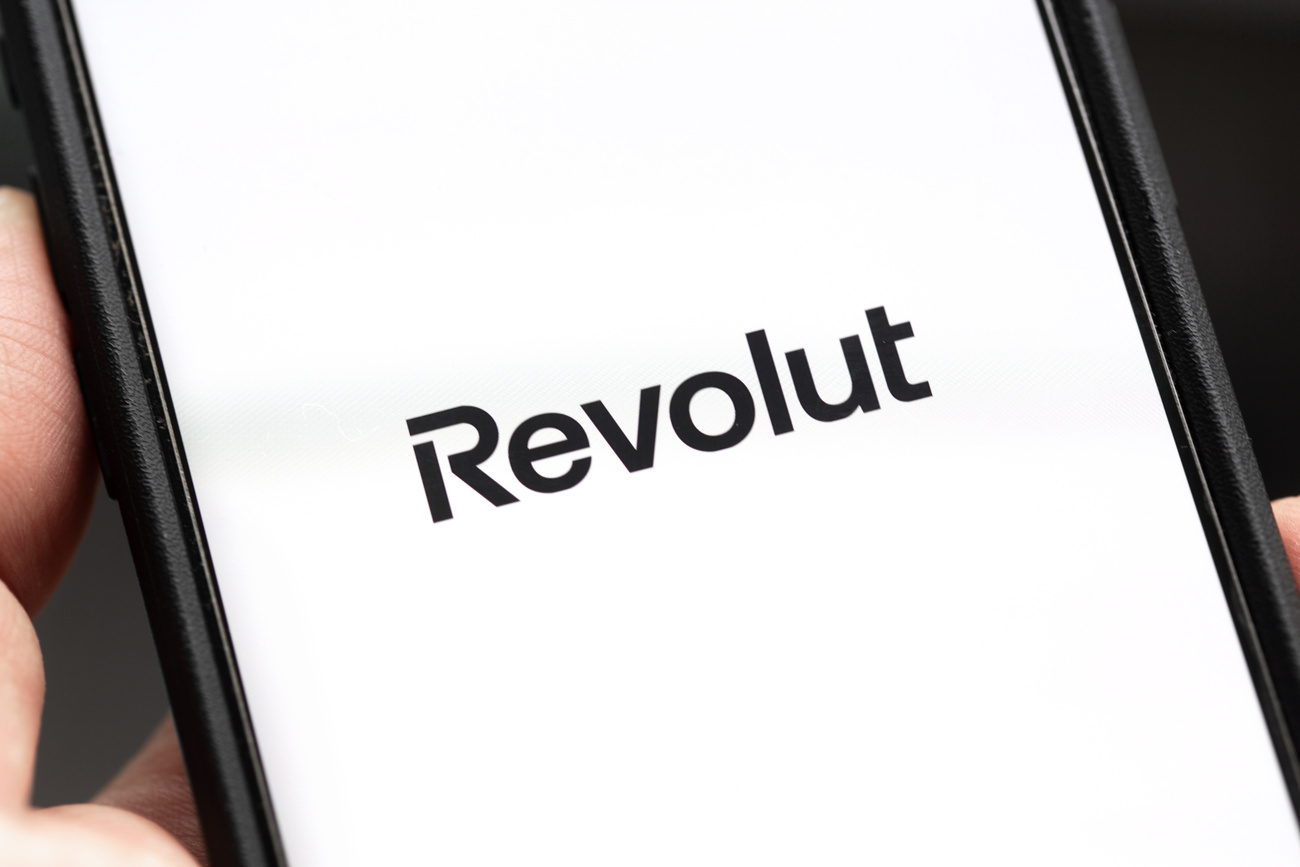 Revolut is seeking a banking licence: a threat to the Swiss banking sector?