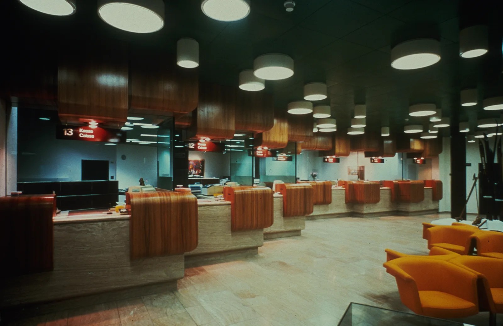 Die Schalter der UBS im Jahr 1979