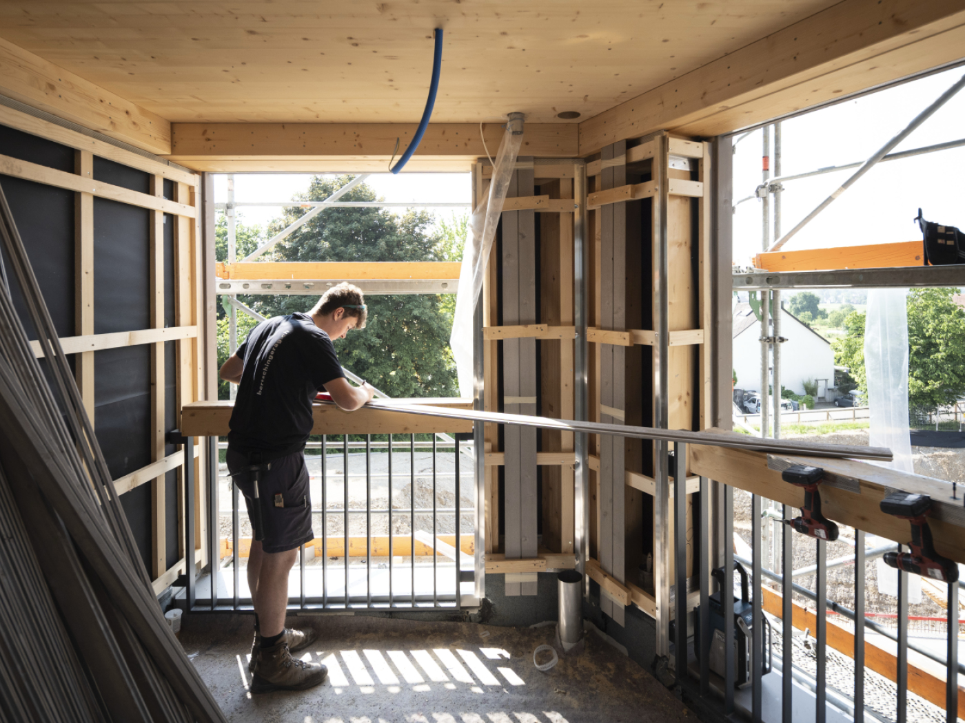 The job market is looking for tradespeople and technicians