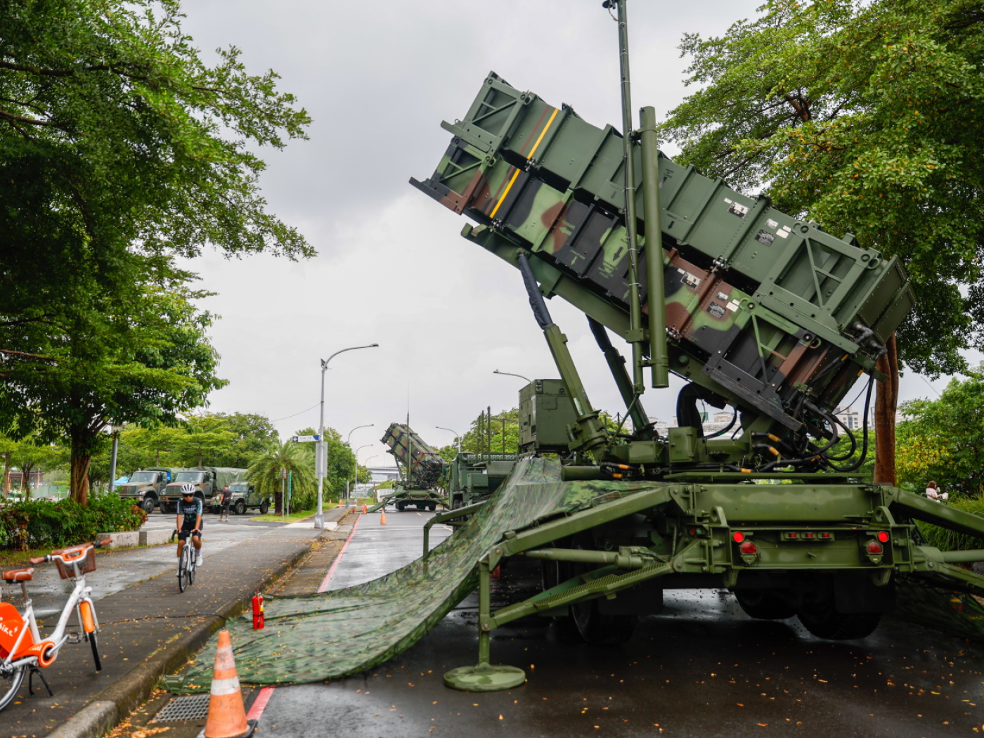 CF: surface-to-air defence – evaluating two new systems