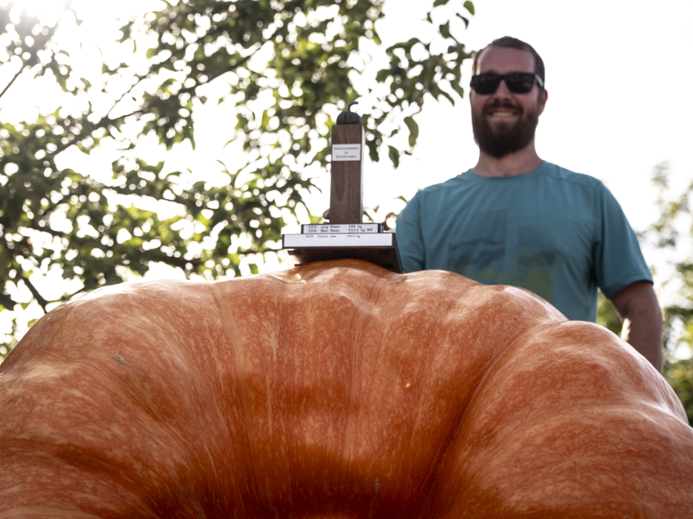 Switzerland’s heaviest pumpkin comes from Zurich for the third time