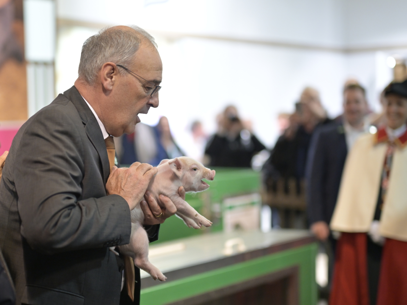 Olma: Parmelin inaugura fiera agricola, ma "Vivienne" è scontenta