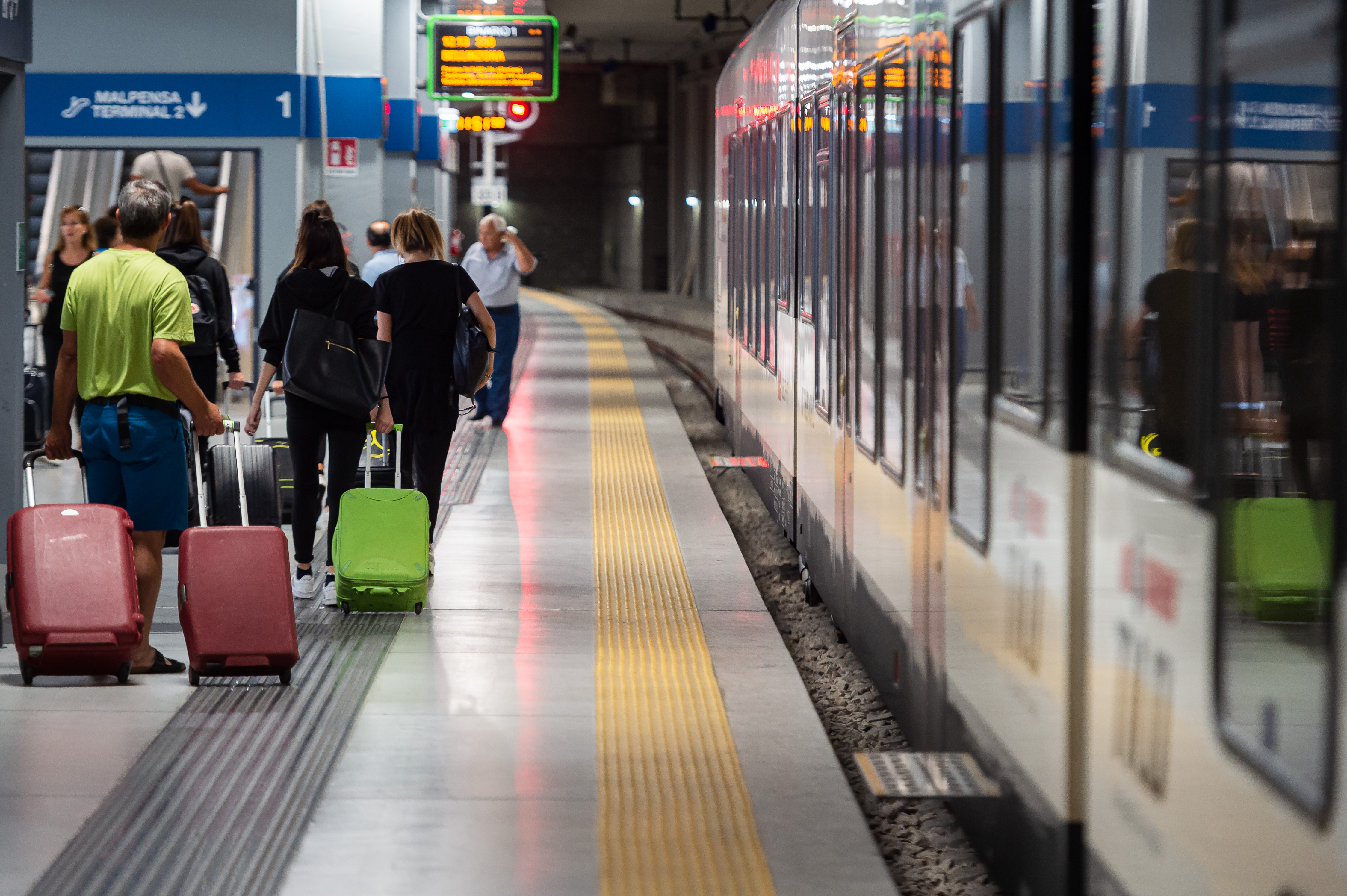 TILO è diventata una delle principali infrastrutture della mobilità transfrontaliera tra Svizzera e Italia, grazie anche all'apertura della linea Mendrisio-Varese, ad AlpTransit e al collegamento diretto con l'aeroporto di Malpensa.