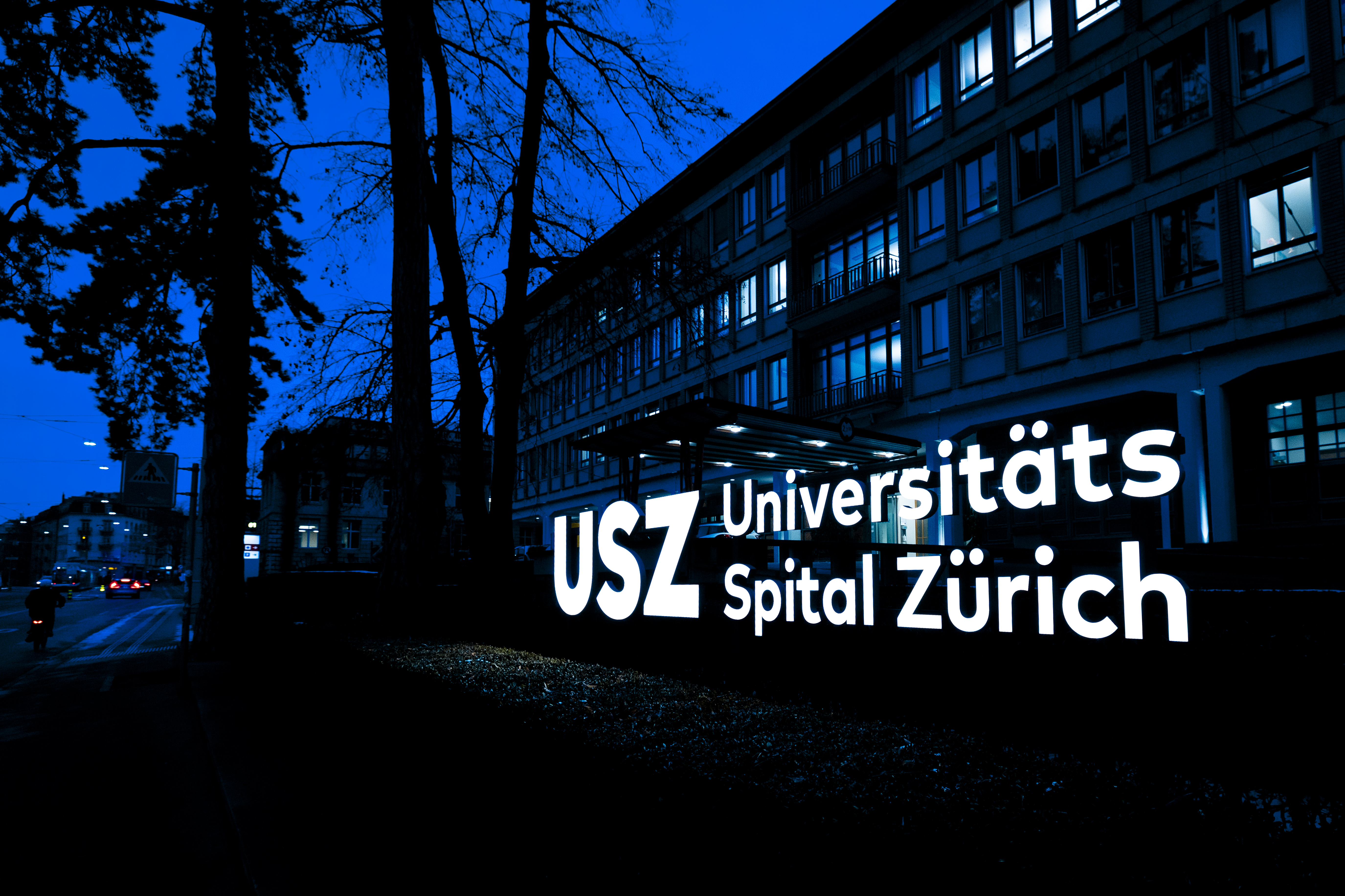 scritta ospedale universitario zurigo