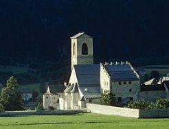 中世を映し出すミュスタイアの修道院 Swi Swissinfo Ch 中世を映し出すミュスタイアの修道院 Swi Swissinfo Ch
