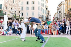 Visão  8 jogos para brincares na rua