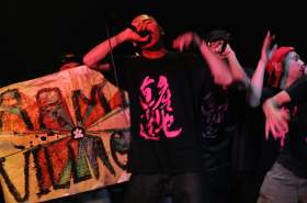 ロカルノ国際映画祭 富田監督作 サウダーヂ はラップのリズムで甲府市を描く Swi Swissinfo Ch