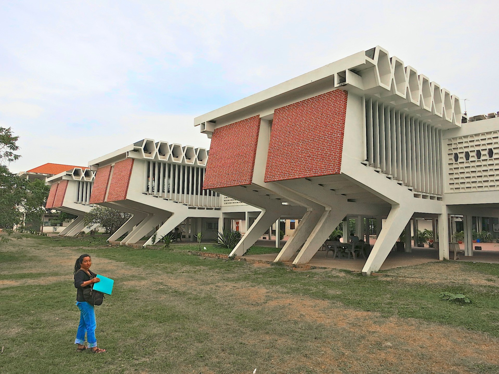 シアヌーク時代の名残 クメールのノスタルジー Swi Swissinfo Ch