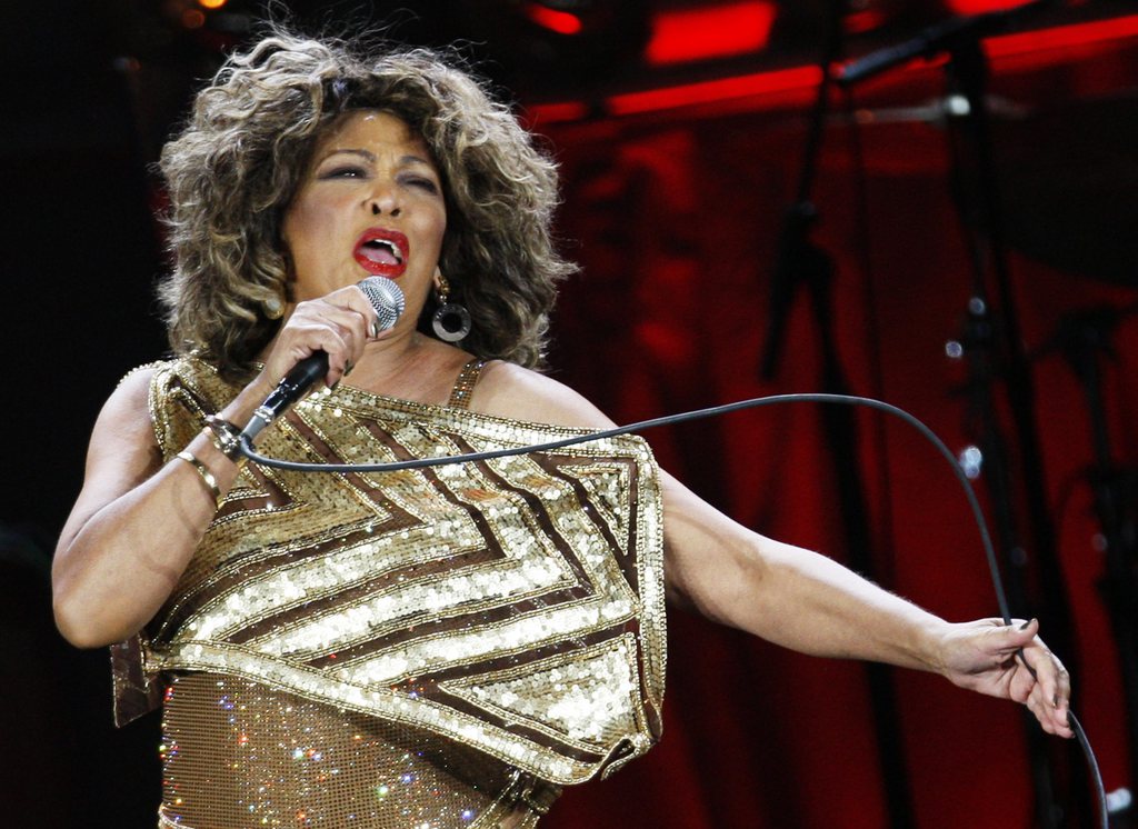 Tina Turner on her way to Swiss citizenship SWI swissinfo.ch