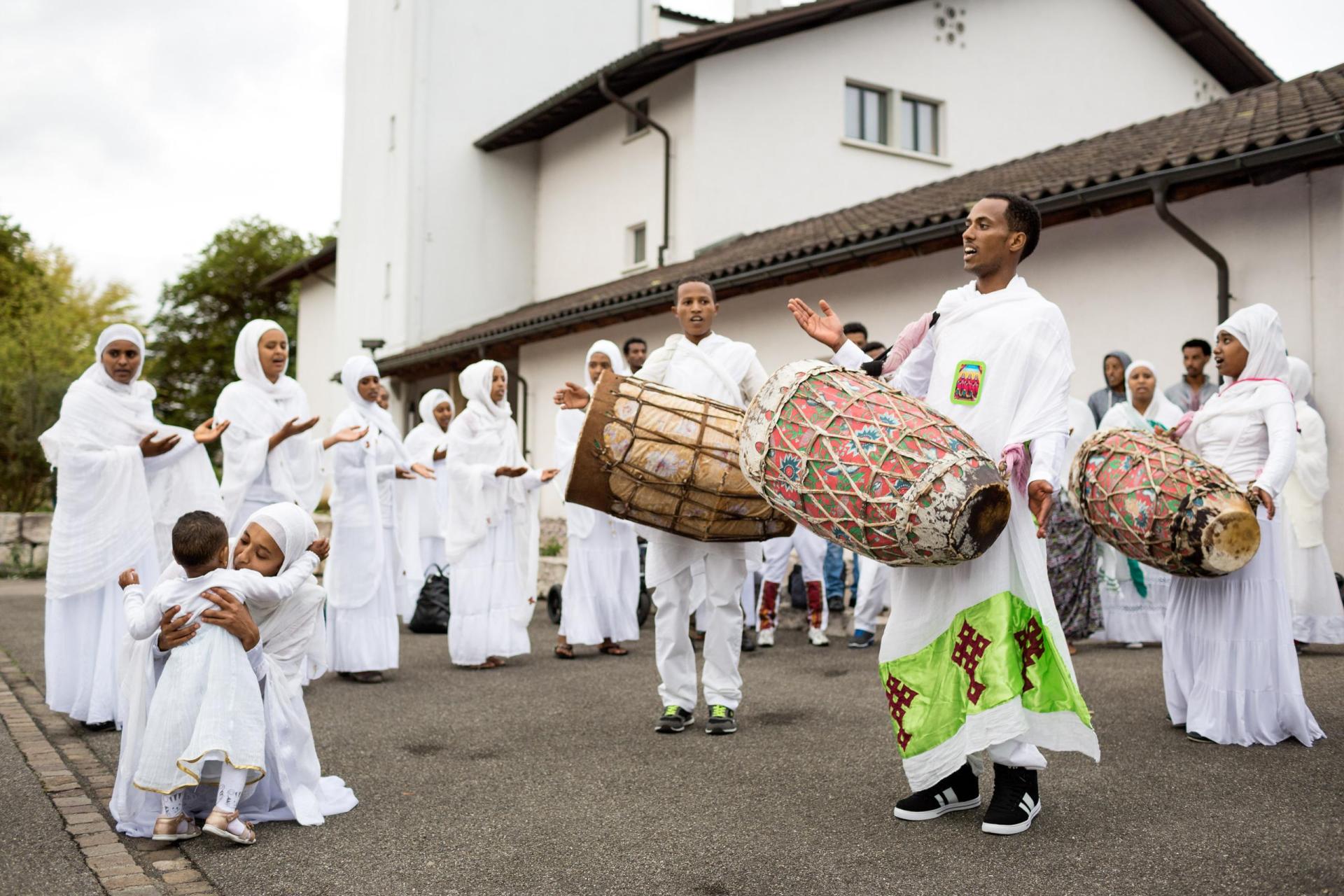 An Eritrean festival in a Swiss church SWI swissinfo.ch