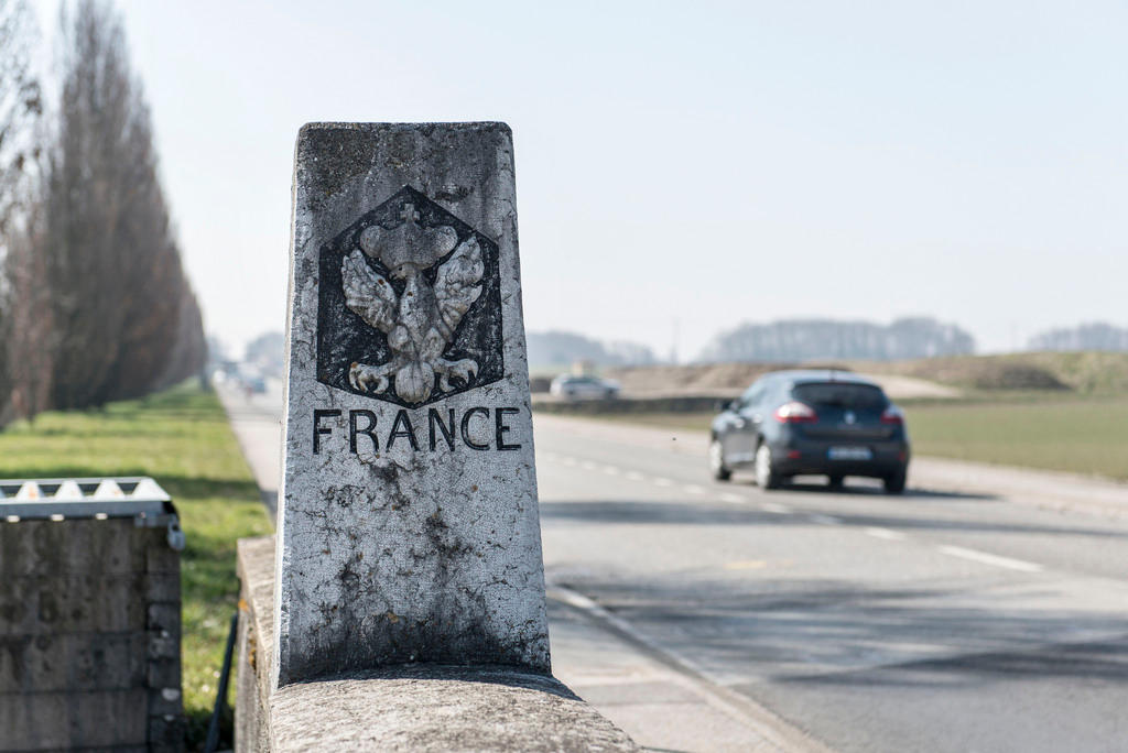 Have you tried to take a Swiss hire car to France? SWI swissinfo.ch