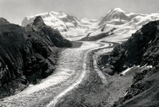 Archive photo of glacier