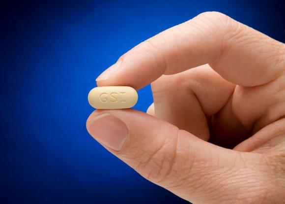 O medicamento Sovaldi, da empresa Gilead, custa mais do que mil dólares uma pílula.