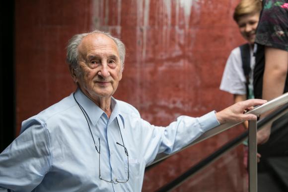 Pierre Rom: o ativista político de 93 anos atua para a operação Líbero. 
