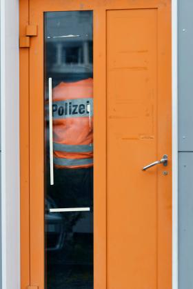 La policía registra una mezquita en Suiza