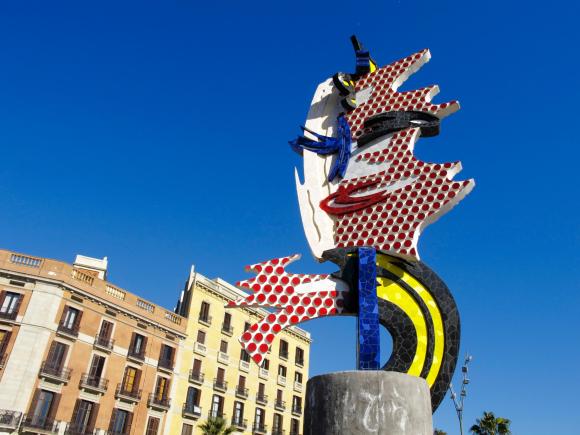 The Head of Barcelona, Pop-Art construction by Roy Lichtenstein, on display in the streets of Barcelona