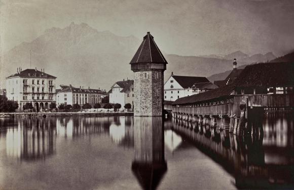 Die Luzerner Kappelbrücke um 1870.