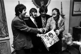 Les Beatles présentent Sgt. Pepper