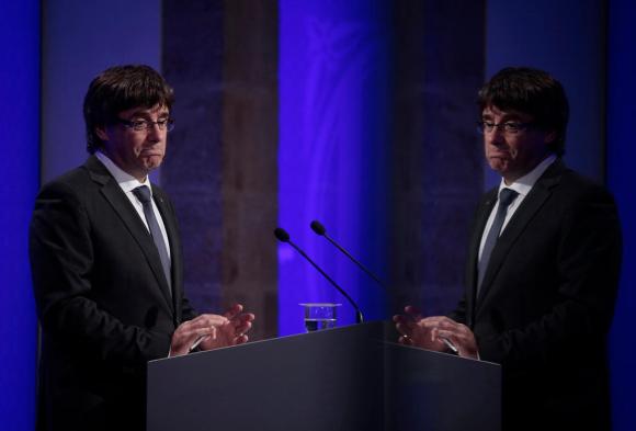 Carles Puigdemont en una rueda de prensa sobre el referéndum de independencia