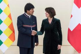 Evo Morales y Doris Leuthard, presidentes de Bolivia y Suiza. respectivamente.