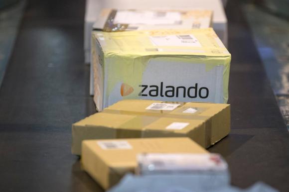 The German group Zalando is now the number one e-commerce company in Switzerland