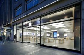 Apple store on Zurich’s Bahnhofstrasse