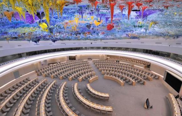 国連ジュネーブ事務局の会議ホール