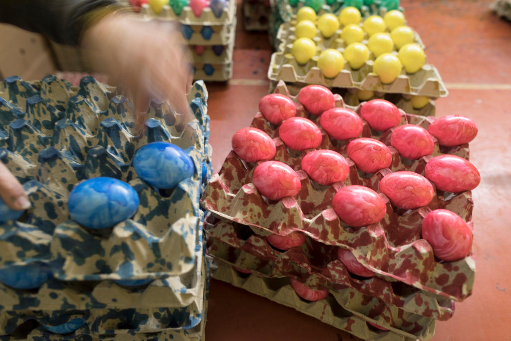 Swiss eat a record number of eggs SWI swissinfo.ch