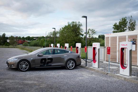 A Tesla Model S charging up in Bern 