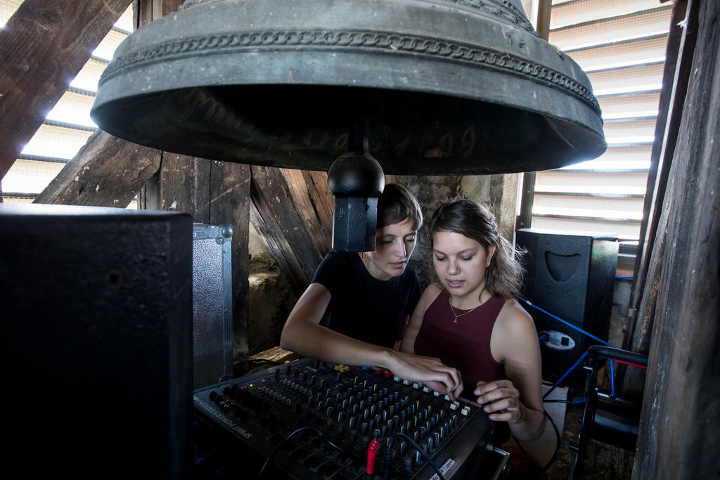 Ringtones to replace church bells in Lucerne SWI swissinfo.ch