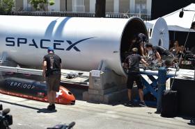 Studenten der EPFL nehmen mit ihrem Projekt EPFLoop an der Hyperloop Pod Competiton in Hawthorne, Kalifornien teil