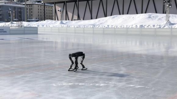 Demonstration of ice skating robot