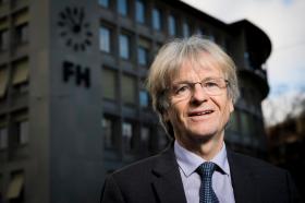 スイス時計協会（FH）のジャン・ダニエル・パシュ会長は、中古腕時計のネット販売の急増を冷静に受け止めている