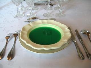 prato de sopa verde