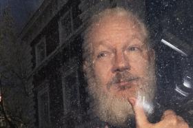 Julian Assange el día de su arresto el 11 de abril en Londres.