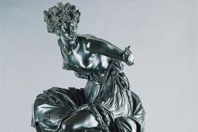 Marcello在19世纪80年代创作的铜像 La Phyte 。