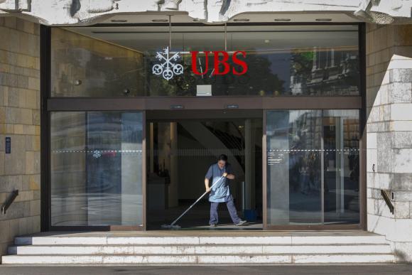 UBS bank exterior