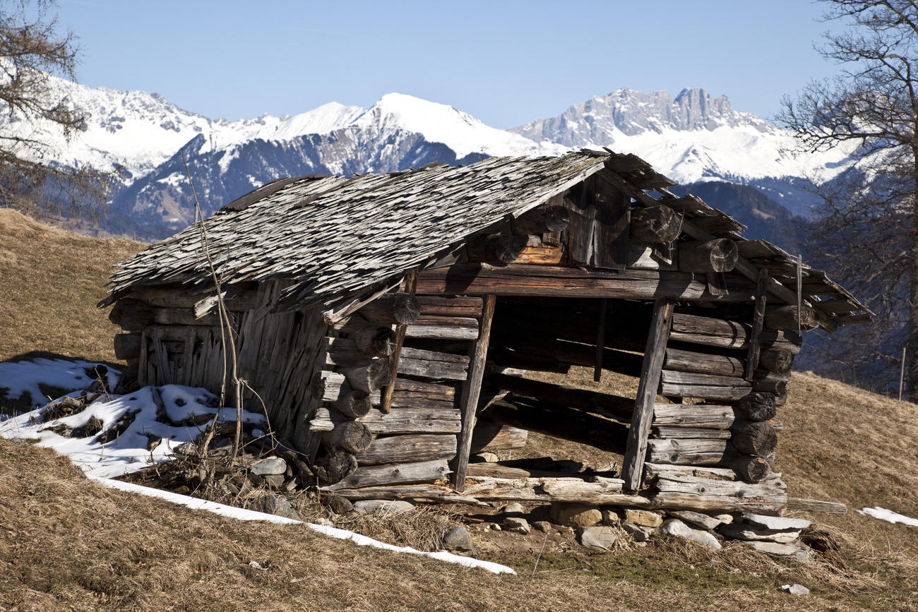 Refugios de montaña, en ruinas - SWI 