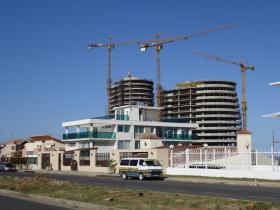 Prédios em construção