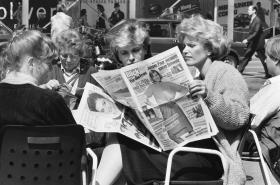 上世纪80年代中期，女性读的是《妇女一瞥报》